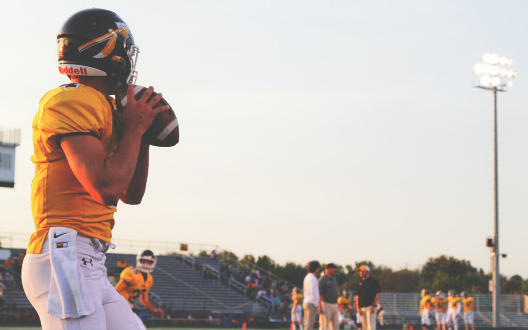 CFB 2022 Favorites Odds and Expert Picks